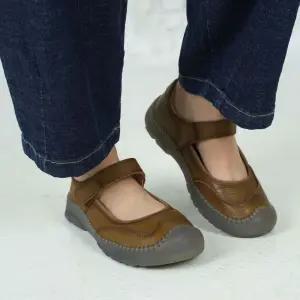 벅시루 여성 빈티지 절개 소가죽 스트랩 데일리 쿠션깔창 엄마신발 단화 702 3cm굽