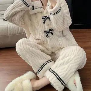 여성 플리스 잠옷 포근한 상하의 따뜻한 여성 겨울 잠옷 수면