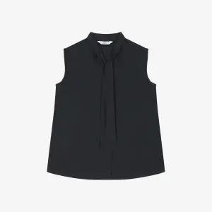 [롯데백화점]베스띠벨리 넥 타이 민소매 블라우스 BKBAE2450