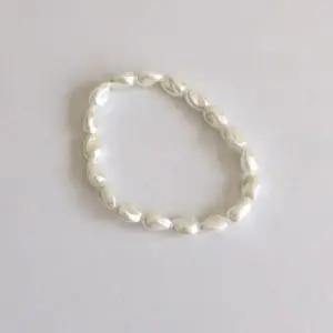 [라일리의류] Rly twist pearl bracelet
