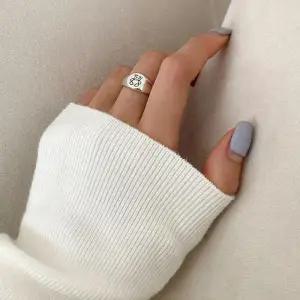 [라일리의류] Rly (925 Silver) Cutie Bear Engrave Ring B 25