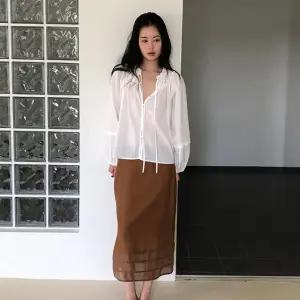 [메이비베이비] Kahlo Skirt