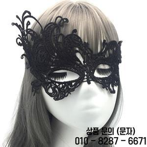 여성을위한 우아한 블랙 파티 마스크 중공 레이스 가장 무도회 눈 가리개 얼굴 소품 의상 애인 선물