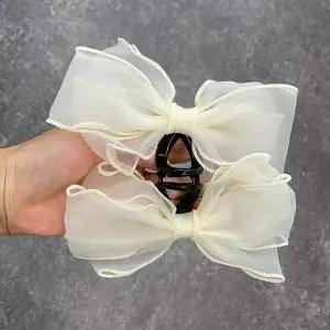 P1 쉬폰 왕리본 헤어집게핀 화이트