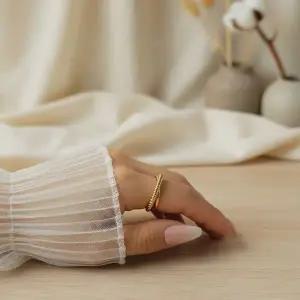 [하프클럽/]여성 유니크 꼬임 트위스트 크로스 반지