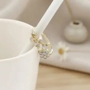 [하프클럽/]여성 플라워 큐빅 데일리 반지 프리사이즈