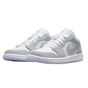 [국내매장판] 나이키 조던 1 로우 화이트 울프 그레이 DC0774-105