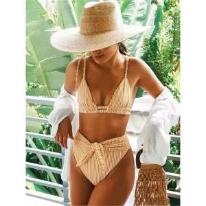 언더붑 탱크탑 비키니 홀터넥 커버업 수영복 PLAVKY 섹시한 허리 벨트 세트 옐로우 스트라이프 넥타이 프론