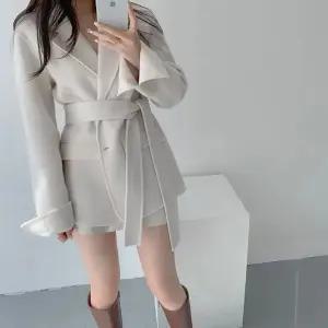 피로달 여성용 모직 가을 정장 자켓 슬림핏 넥 포켓 스트링 긴팔 코트 HO3