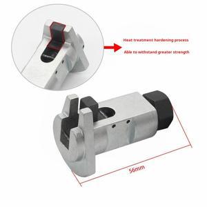 자동차 쇼크 업소버 스프링 분리기의 하부 암의 볼 헤드를 분해 및 조립하기 위한 특수 공구; A