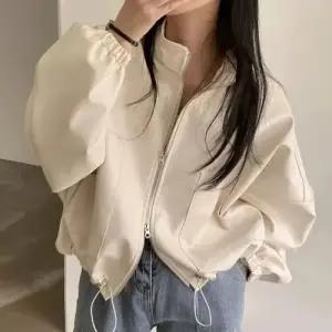 여사친 가을 잠바 집업 야구 항공 점퍼 멋스러운 PU가죽 차이나 지퍼 빅 포켓 스트링 라이더 코트 MF3