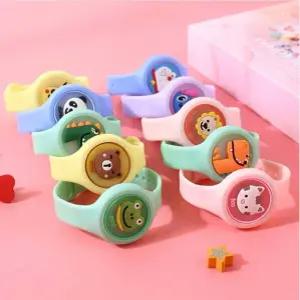 캠핑 필수템 어린이 모기팔찌 LED 캐릭터 실리콘 모기퇴치 밴드