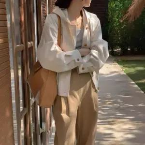 루타꽁몰 여성 가을 코트 화물풍 후드 슬림핏 야구 잠바 트렌치 포켓 싱글 카고풍 HO3