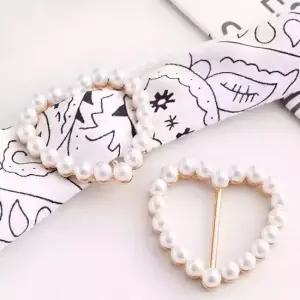 고급 스카프링 티셔츠 머플러 스카프 매듭 예쁜 클립 링 진주 고리 목도리 악세서리