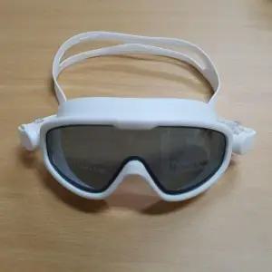 수영용 고글 물안경 김서림 방지 수경 남성 성인 물놀이 여자 와이드 남자