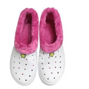 겨울 실내화 만능화 기모 따뜻한 핑크 250mm슬리퍼 털실 가벼운 경량 학생신 학교 학교신