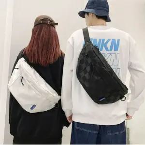 체스판 모양의 남성 여성 반달 크로스백 힙색 가방 허리가방 미니힙색 가죽힙색