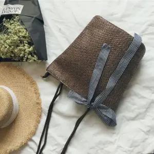 밀짚 리본 숄더백