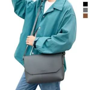 모던한 스타일 정장 캐주얼 코디 남녀 가죽 크로스백 남자크로스백 남자슬링백