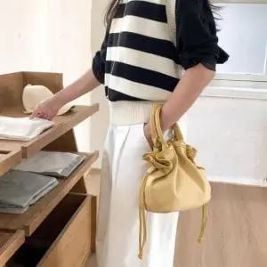 [패션] 여성가방 에코 가죽백팩 비지니스 토트백가방 모임