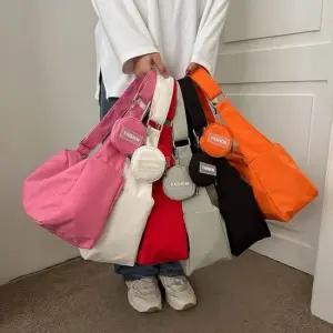 팬던트 여행용가방 크로스백 생활방수백 토트백 캐리어백팩 웨이스트백 여자크로스백