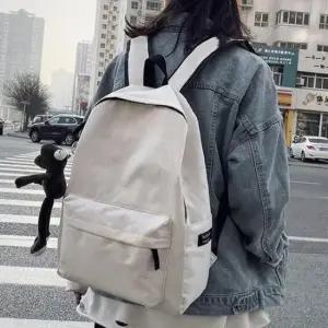 남자 여자 대학생 가벼운 책가방 베이직 디자인 백팩