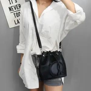 여성 복조리 동전포켓 미니 버킷 크로스 백 가방 버킷백 여성숄더백 여성토트백