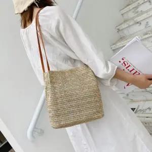 여성 여름가방 왕골가방 숄더백 데일리 쇼퍼백 라탄백 비치가방 여자숄더백 왕골가방