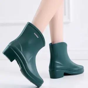 여자 클래식 디자인 통굽 레인 부츠 장화 패션 스타일 비오는날외출신발장화