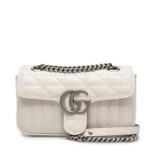 [중고명품] 화이트 마틀라세 GG 마몬트 플랩 미니 숄더백