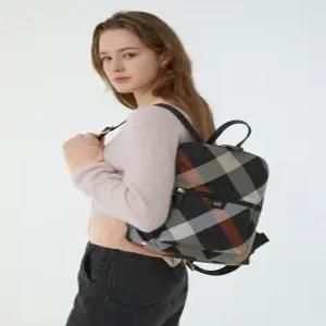 닥스 액세서리 여성 24FW [스테디셀러] 블랙 체크 가죽 백팩 WCBA4F682BK