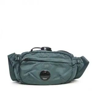 [롯데백화점]시피컴퍼니(잡화) 나일론 B 크로스바디 팩 18CMAC112A 005269G 872