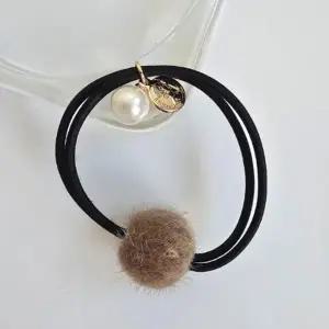 [다잇템] 여성 일상복 골져스 리얼송치 코인 진주 포인트 헤어밴드