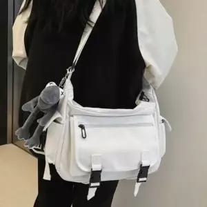 캔버스재질 벨티드 메신져백 크로스백 학생용 가방 명품가방 패딩가방 호보백 버킷백