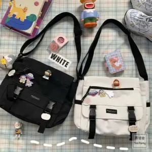 캐주얼 패션 버클장식 메신저백 미니백 데일리백 캐주얼백 캔버스백 미니크로스백 심플백