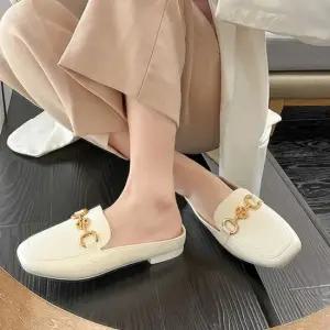 인기상품 여성 출근룩 스타일 포인트 블로퍼 여자로퍼 슬리퍼 코지바이 포인트 블로퍼 [WFKNZHK_260411]