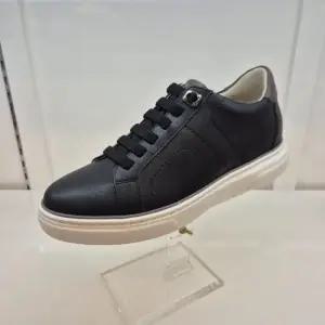 [엘칸토]엘칸토 HC11 소가죽 남성 스니커즈 D5J3U6Y1319 (48728904)