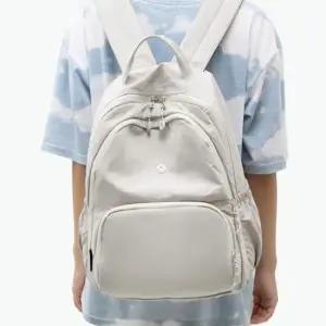 [패션] 무지 디자인 백팩 가방 수납 배낭 캐주얼 데일리 가방