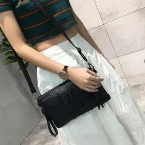 여성 양가죽 클러치 크로스백 숄더백 가방