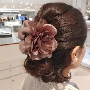 [JJQUEEN] 오스칼 플라워 집게핀 HR641 그레이 / HR642 브라운 2가지 컬러중 택1