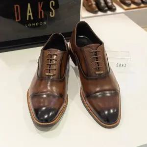 [닥스](강남점)[DAKS구두]스트레이팁 남성 고급화 정장구두(DMX063)