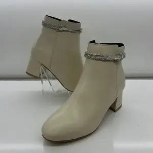 [엘칸토]여성 체인지장식 6cm 앵클LCWA20U44C10_KJ