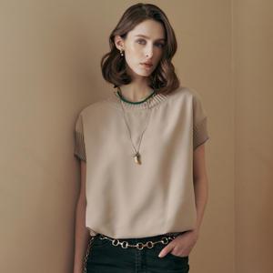 [MAXZA] 플리츠 캡소매 라운드넥 반팔 블라우스