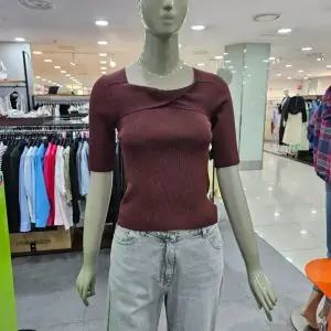 시슬리/애플아울렛/트위스트 골지 니트 SAKP40431