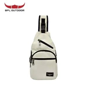 BFL 아이보리 캐주얼 슬링백 여행용 이중잠금 크로스백 남녀공용 메신저백 힙색 A5