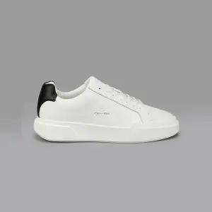 [롯데백화점]캘빈클라인 남성 미네르바 청키 레더 레이스업 컵솔 스니커즈(YM01344-01W)