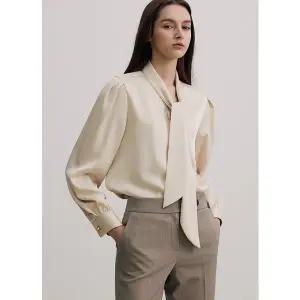 엔데라 패슨 타이 퍼프 슬리브 블라우스