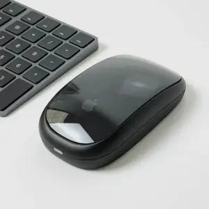 두들잇 애플 맥북 매직 마우스 2 그립 홀더(맥세이프 무선 충전 베이스 케이스)