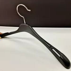 플라스틱옷걸이 어깨뿔방지  여성자켓옷걸이 (2004)10개