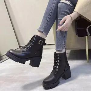 [라일리] Rly 발목 레이스업 부츠 여자 워커 올라오는 통굽 하